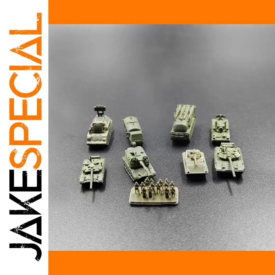 Russian T-90 Scale Model Set with Soldier Figures 1 Russian T-90 Scale Model Set with Soldier Figures