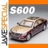 1:24 Scale Luxury Car Model in Four Colors