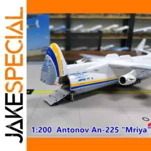 Antonov AN-225 Mriya replica model (1/200 scale)