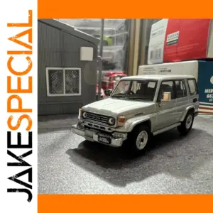 Land Cruiser 70 ZX Diecast Model for Collectors