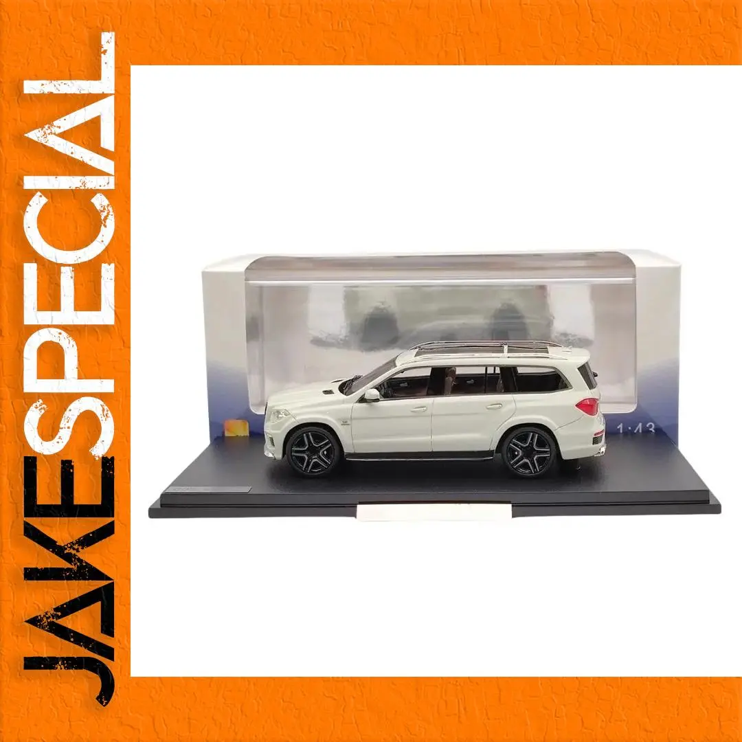 White Resin 1:43 Scale Model Car 1 White Resin 1:43 Scale Model Car