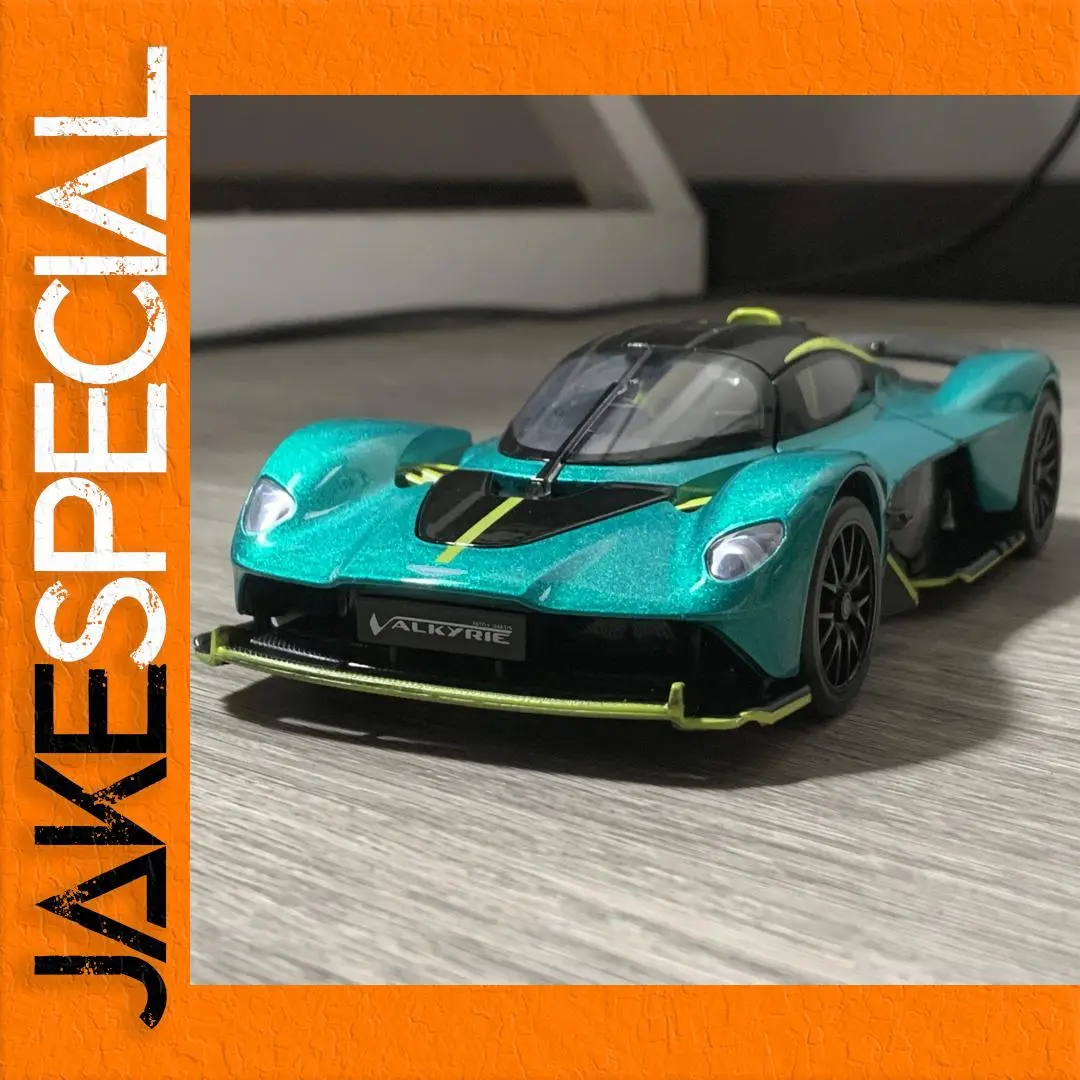 Aston Martin Valkyrie 1:24 Diecast Model Car 1 Aston Martin Valkyrie 1:24 Diecast Model Car