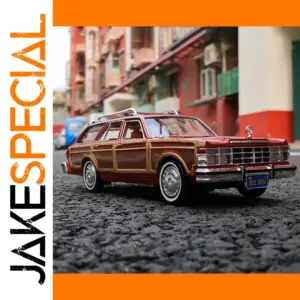 1:24 Chrysler 1979 Station Wagon Die-Cast Model