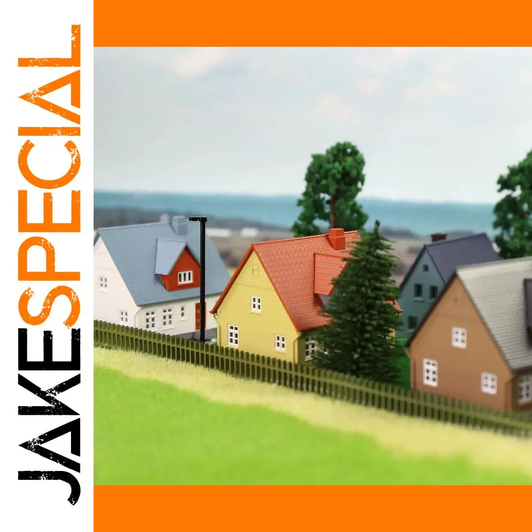 N Scale Model Houses Set for Railway Layout 1 N Scale Model Houses Set for Railway Layout