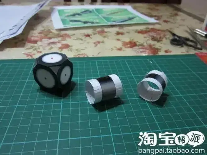 AK74 Paper Model Kit - 93cm Realistic Replica 4 AK74 Paper Model Kit - 93cm Realistic Replica - Image 4