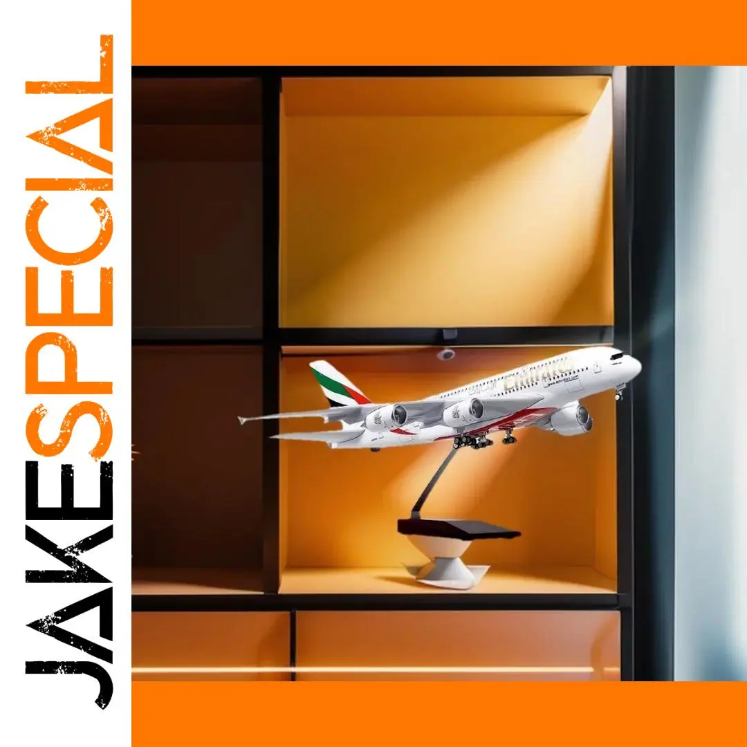 Emirates A380 Scale Model 1/160 with LED Options 1 Emirates A380 Scale Model 1/160 with LED Options