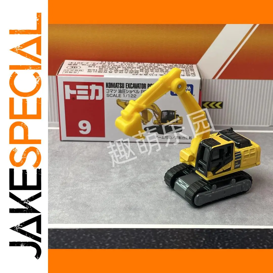 Takara Tomy Komatsu PC200-10 Excavator Model 1 Takara Tomy Komatsu PC200-10 Excavator Model