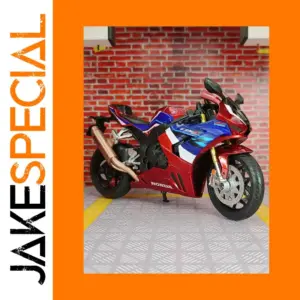 Honda CB R1000R-R Diecast Motorcycle Model 1:12 Scale