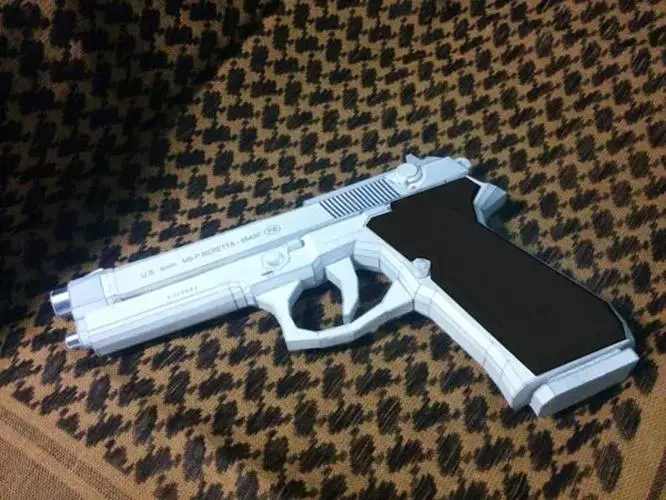 Realistic 1:1 Paper Model of M92F Pistol 3 Realistic 1:1 Paper Model of M92F Pistol - Image 3
