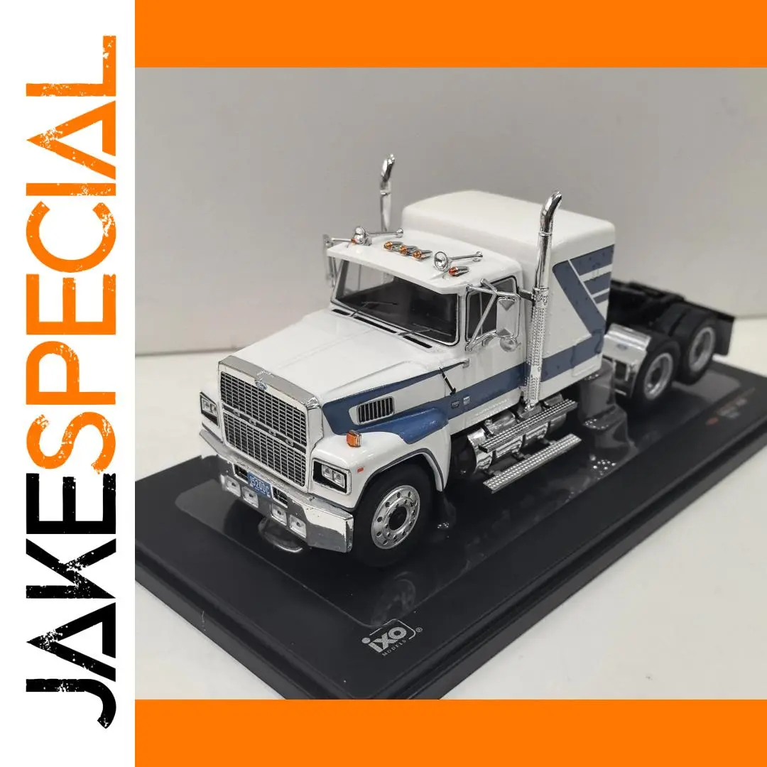 Vintage White Ford LTL-9000 Diecast Model 1:43 Scale 1 Vintage White Ford LTL-9000 Diecast Model 1:43 Scale