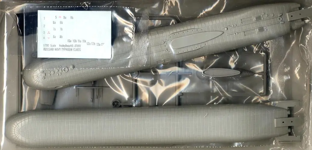 Typhoon-Class Submarine Model Kit 1:700 Scale 3 Typhoon-Class Submarine Model Kit 1:700 Scale - Image 3