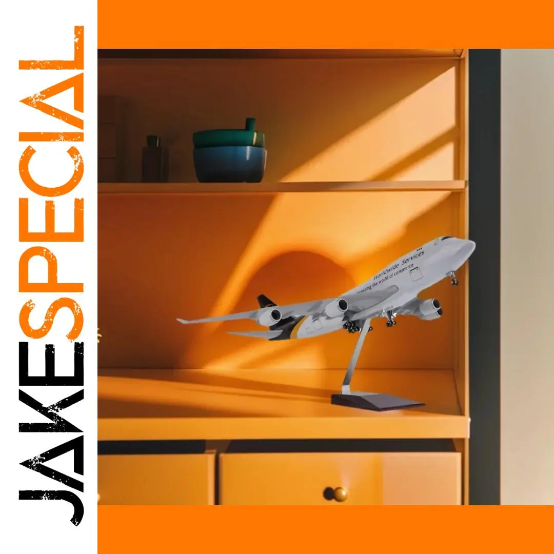 UPS B747 47cm Diecast Aircraft Model 1 UPS B747 47cm Diecast Aircraft Model