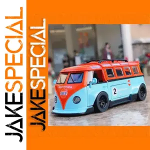 1:32 Volkswagen T1 Bus Diecast Model