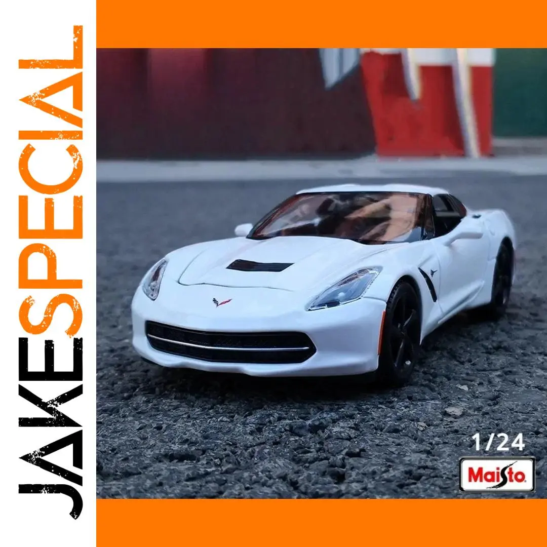 White 1:24 Diecast Chevrolet Corvette Model 1 White 1:24 Diecast Chevrolet Corvette Model