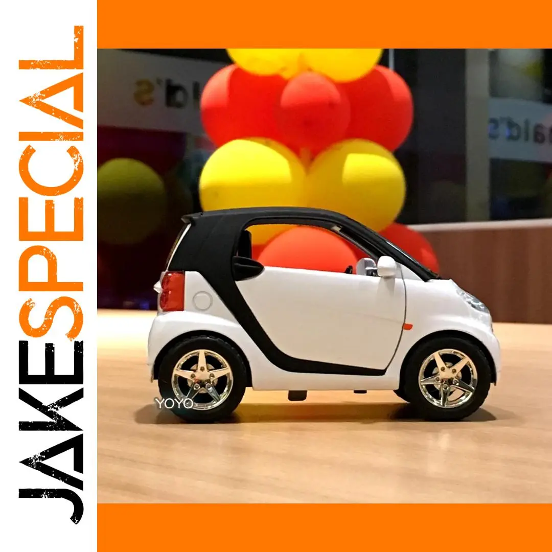 1:32 Scale Smart Alloy Car Model 1 1:32 Scale Smart Alloy Car Model