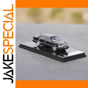 Black Toyota Crown Diecast Model 1:64 Scale