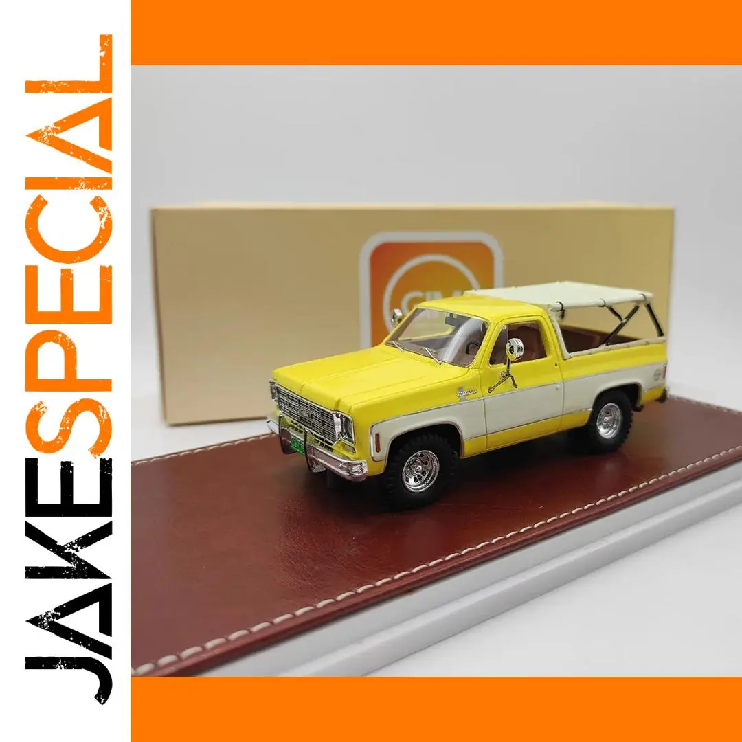 Vintage Chevrolet Blazer K5 Resin Model 1:43 Scale 1 Vintage Chevrolet Blazer K5 Resin Model 1:43 Scale