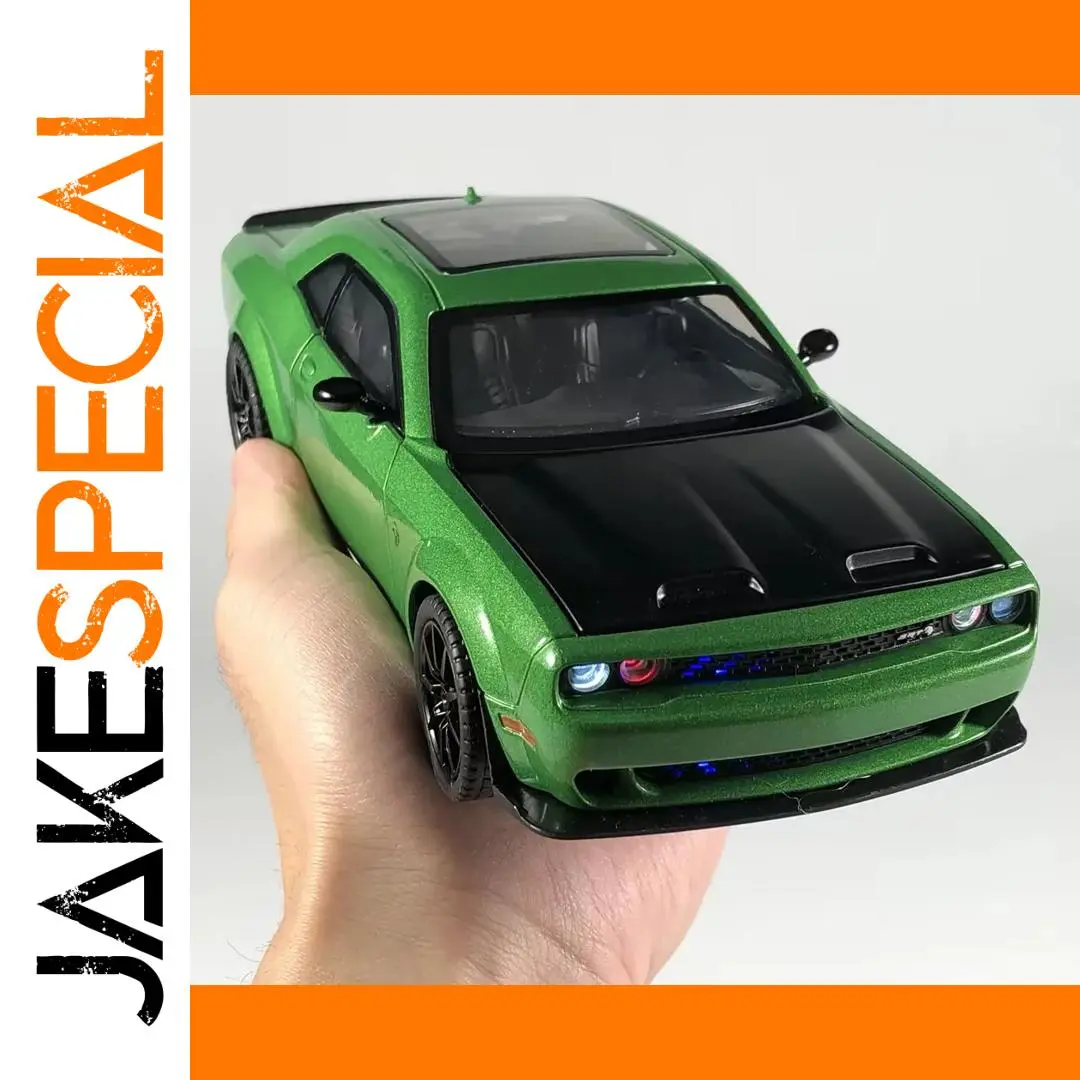 Green Dodge Challenger Hellcat Diecast Model 1:24 Scale 1 Green Dodge Challenger Hellcat Diecast Model 1:24 Scale