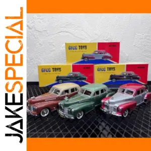 Vintage Fleetwood 1:43 Scale Diecast Model