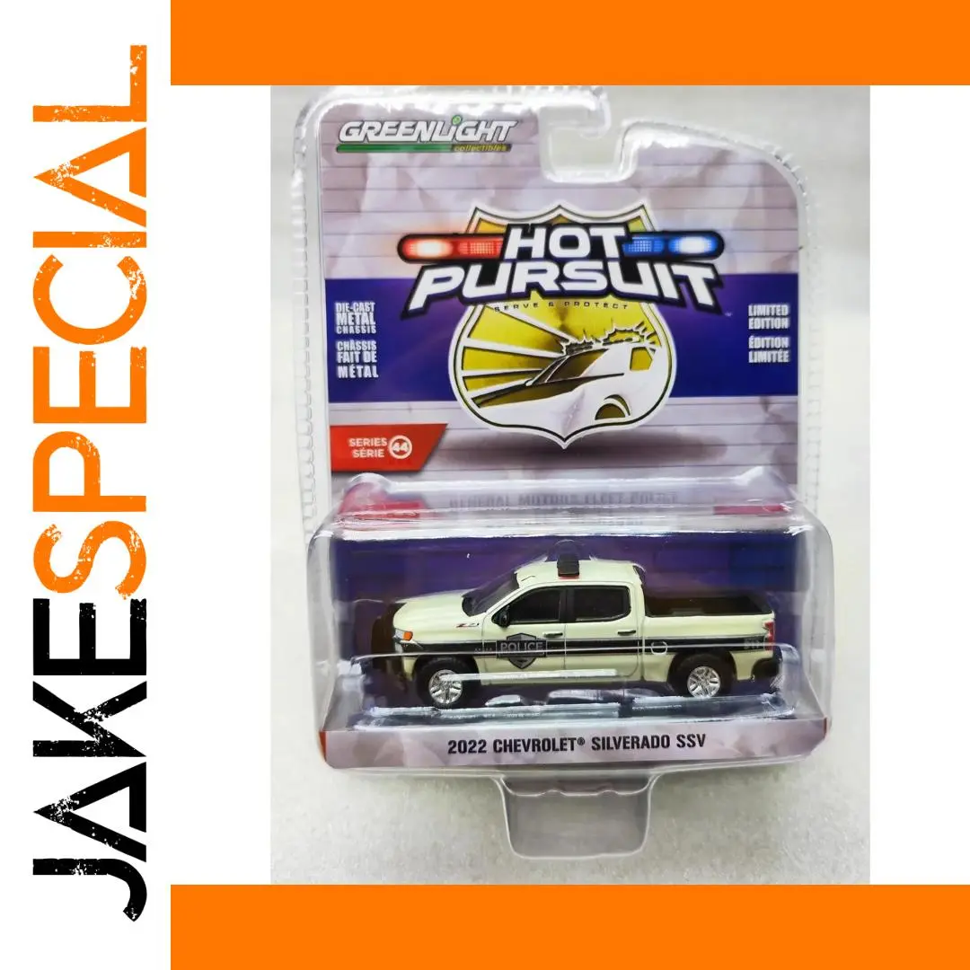 2022 Chevrolet Silverado SSV Diecast Model 1:64 Scale 1 2022 Chevrolet Silverado SSV Diecast Model 1:64 Scale