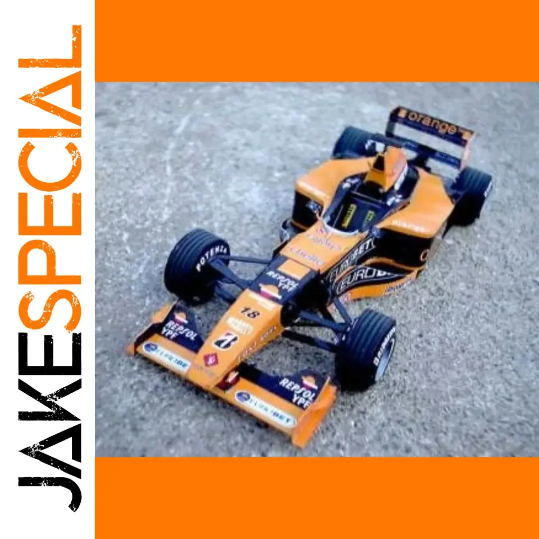 F1 Racing Paper Model by GRAPMAN 1 F1 Racing Paper Model by GRAPMAN