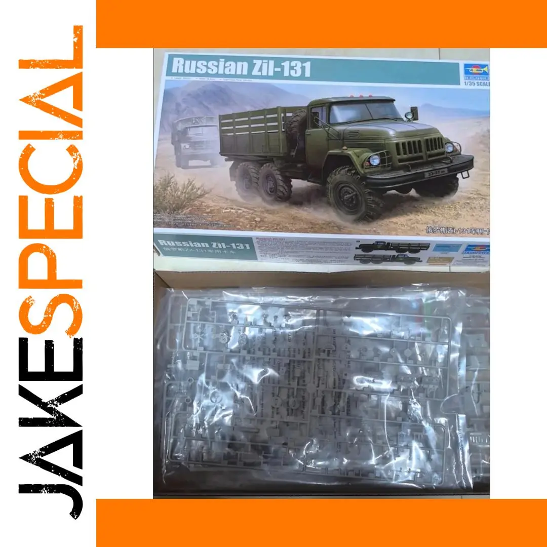 1:35 ZIL-131 Military Truck Model Kit 1 1:35 ZIL-131 Military Truck Model Kit
