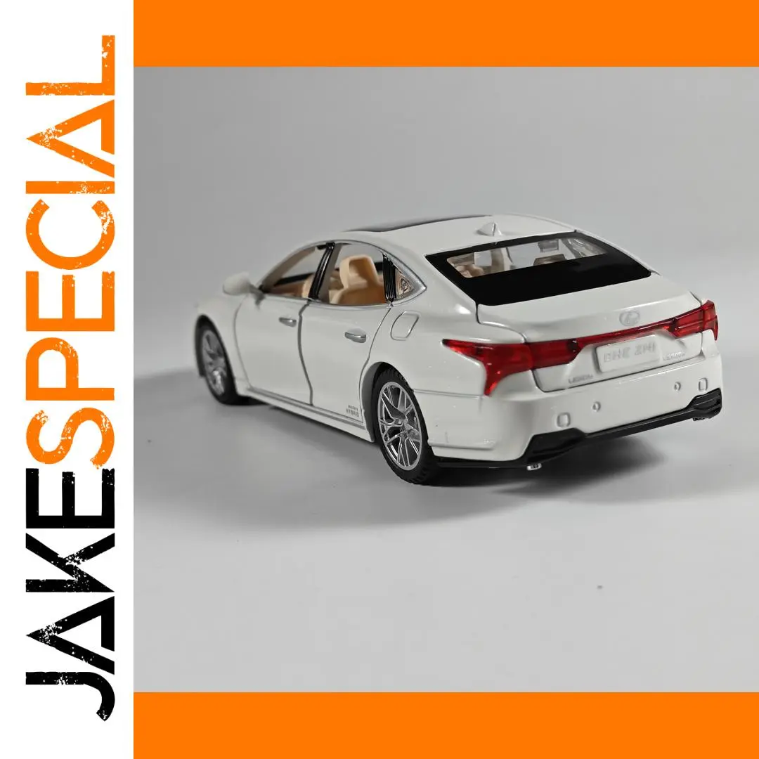 1/32 Lexus LS500H Diecast Model Collection 1 1/32 Lexus LS500H Diecast Model Collection