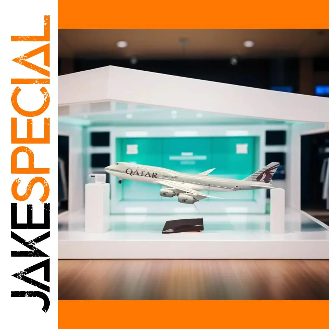 Qatar Airways Boeing 747-8 Model 1/150 Scale 1 Qatar Airways Boeing 747-8 Model 1/150 Scale