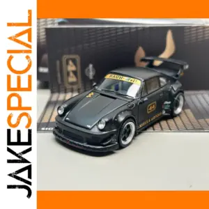 Maisto 1:64 Scale Diecast Racing Car Model