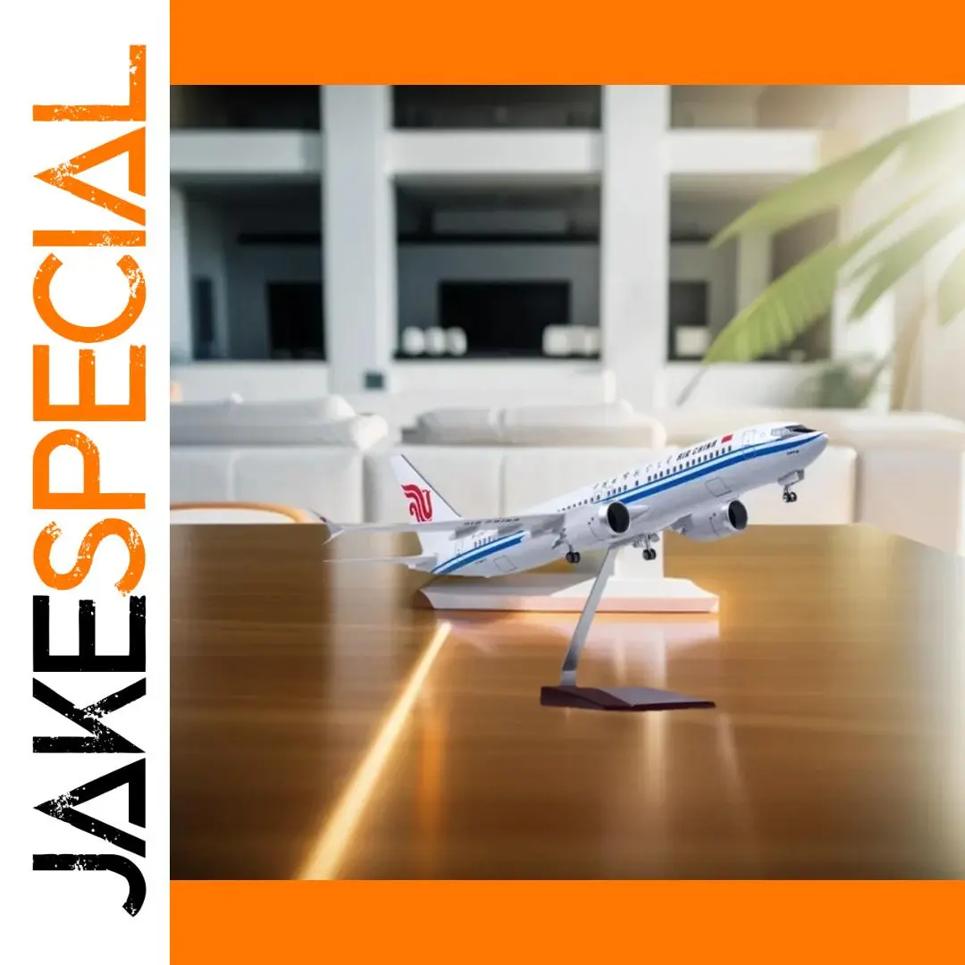 Detailed Boeing 737 Model with LED Lighting 1 Detailed Boeing 737 Model with LED Lighting