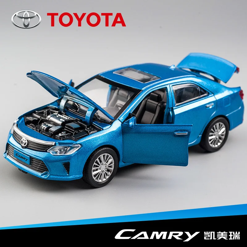 1:32 Scale Diecast Toyota Camry Model 9 1:32 Scale Diecast Toyota Camry Model - Image 9