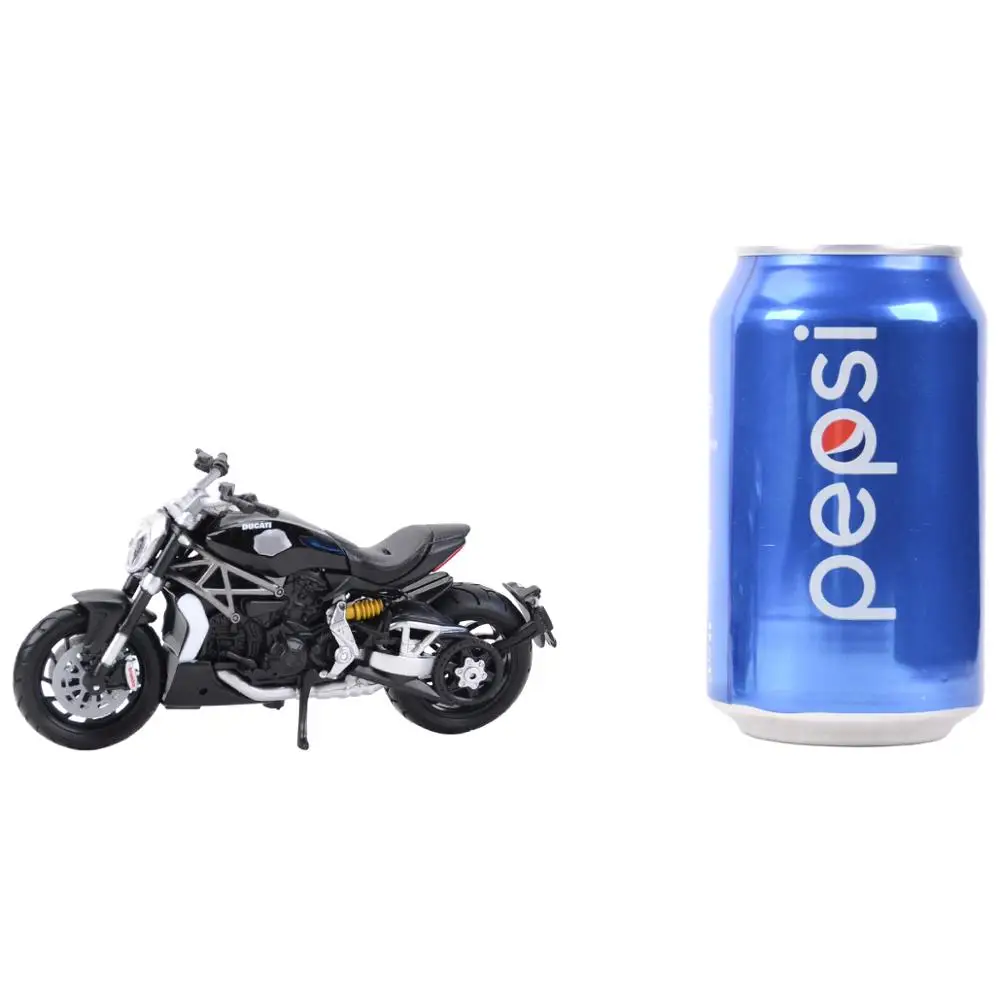 Ducati XDiavel S 1:18 Scale Model Motorcycle 5 Ducati XDiavel S 1:18 Scale Model Motorcycle - Image 5