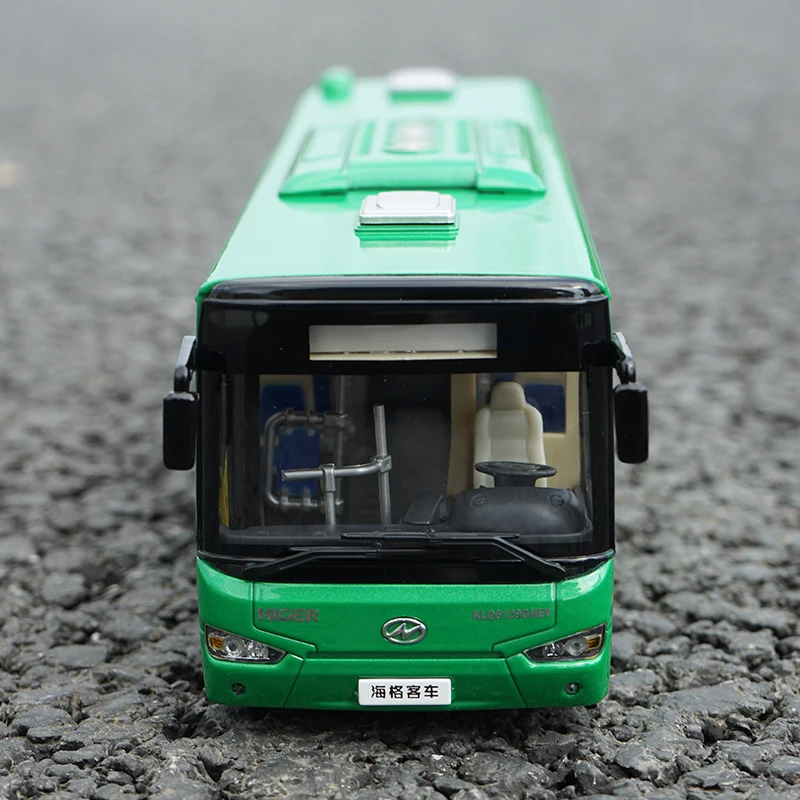 Green Diecast City Bus Model 1:42 Scale 2 Green Diecast City Bus Model 1:42 Scale - Image 2