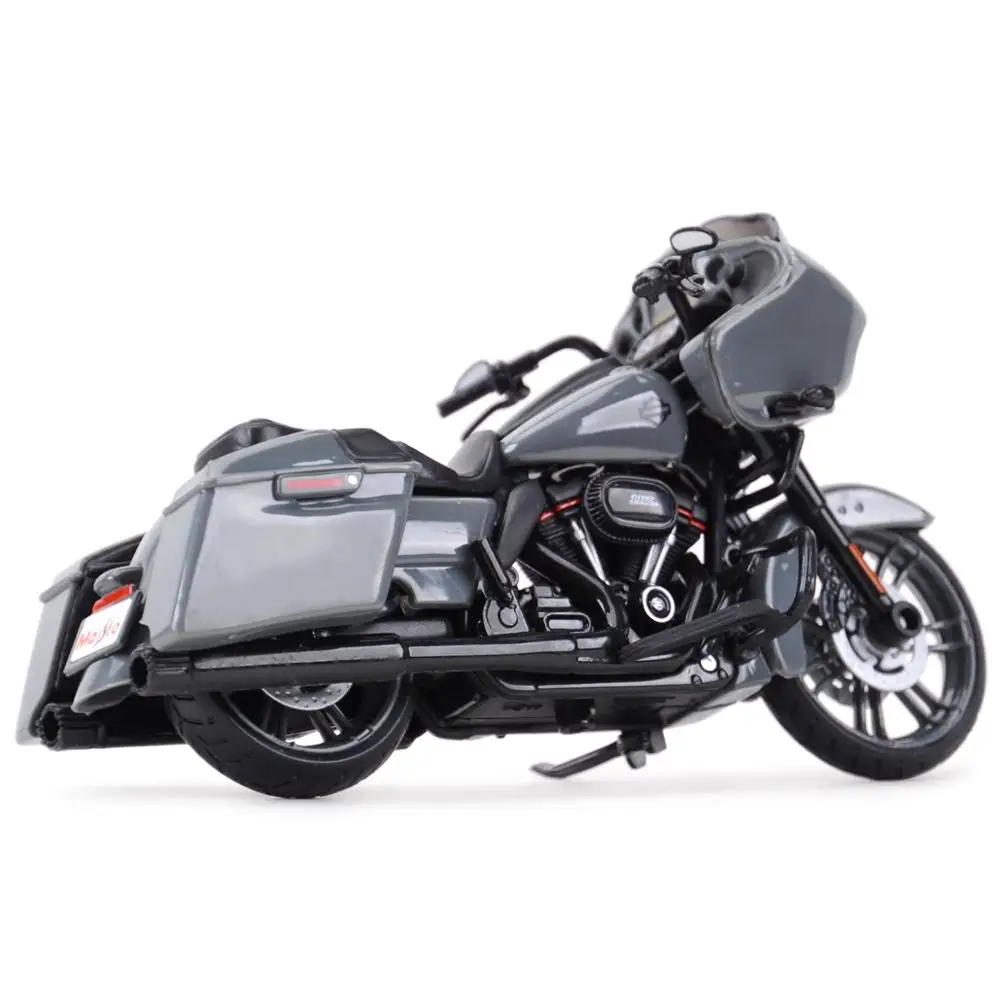 Maisto 2018 CVO Road Glide Motorcycle Model 3 Maisto 2018 CVO Road Glide Motorcycle Model - Image 3