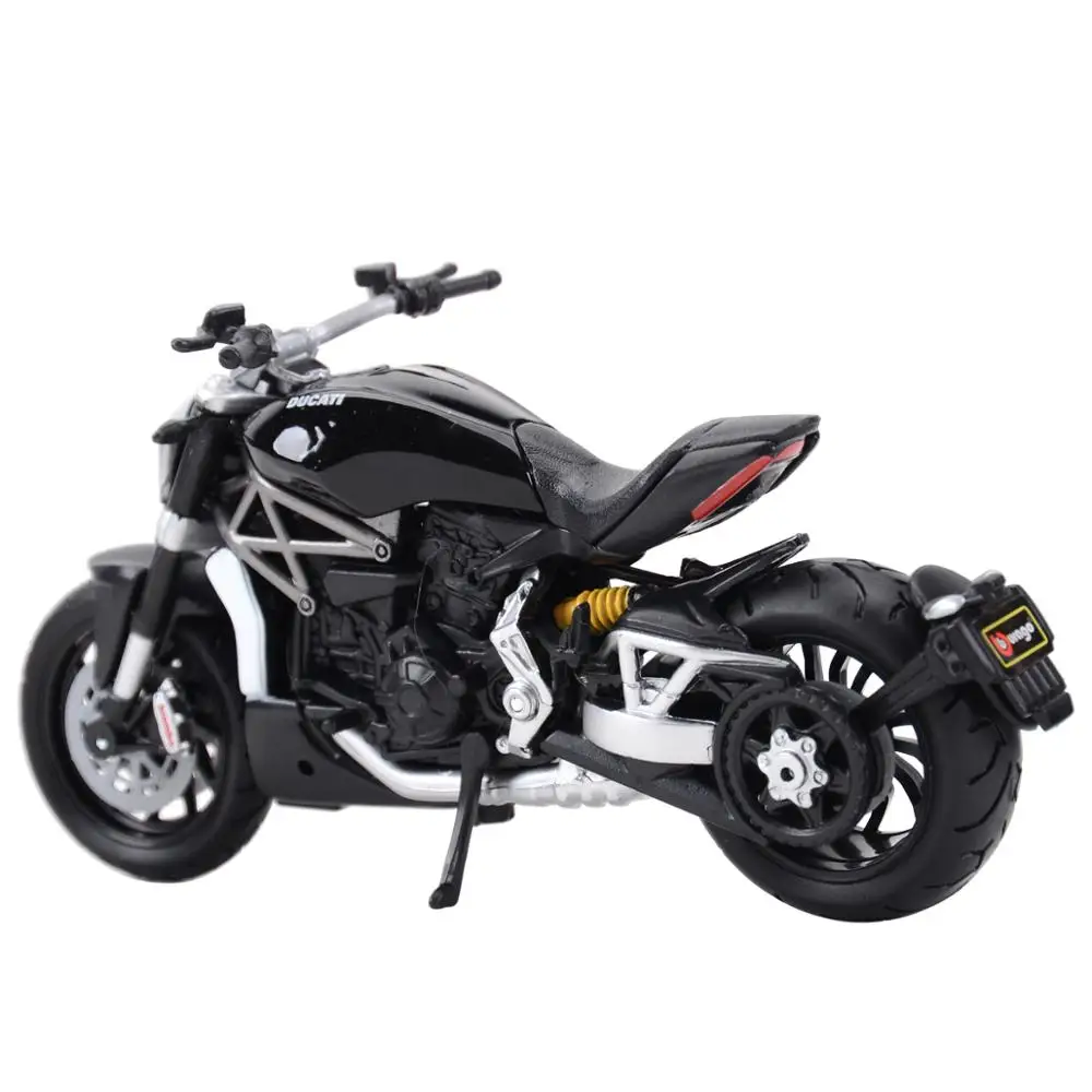 Ducati XDiavel S 1:18 Scale Model Motorcycle 4 Ducati XDiavel S 1:18 Scale Model Motorcycle - Image 4