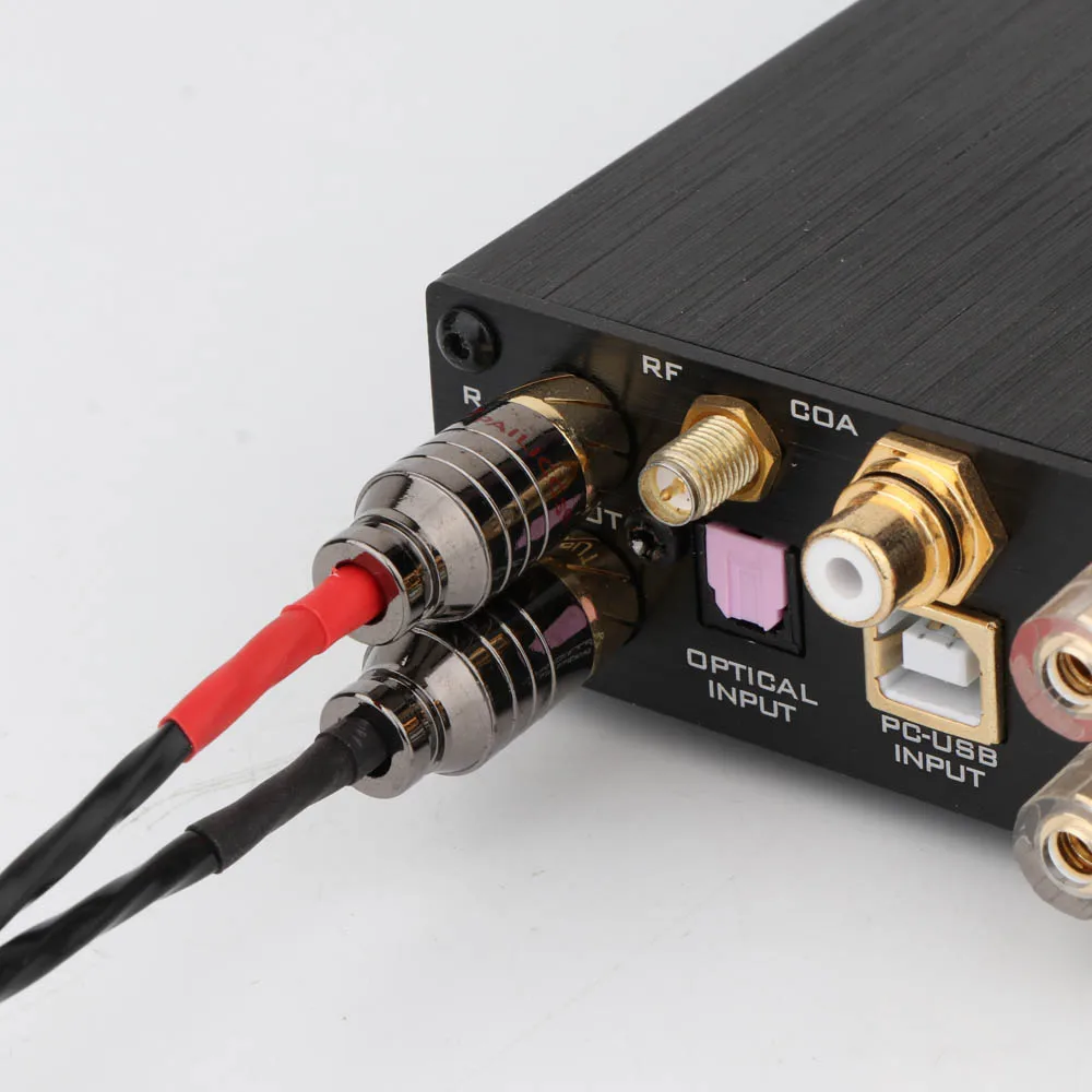 High-End Audio Cable with 3.5mm TRRS and RCA Connectors 4 High-End Audio Cable with 3.5mm TRRS and RCA Connectors - Image 4