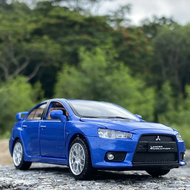 1:32 Scale Mitsubishi Lancer Evo X Diecast Model 4 1:32 Scale Mitsubishi Lancer Evo X Diecast Model - Image 4