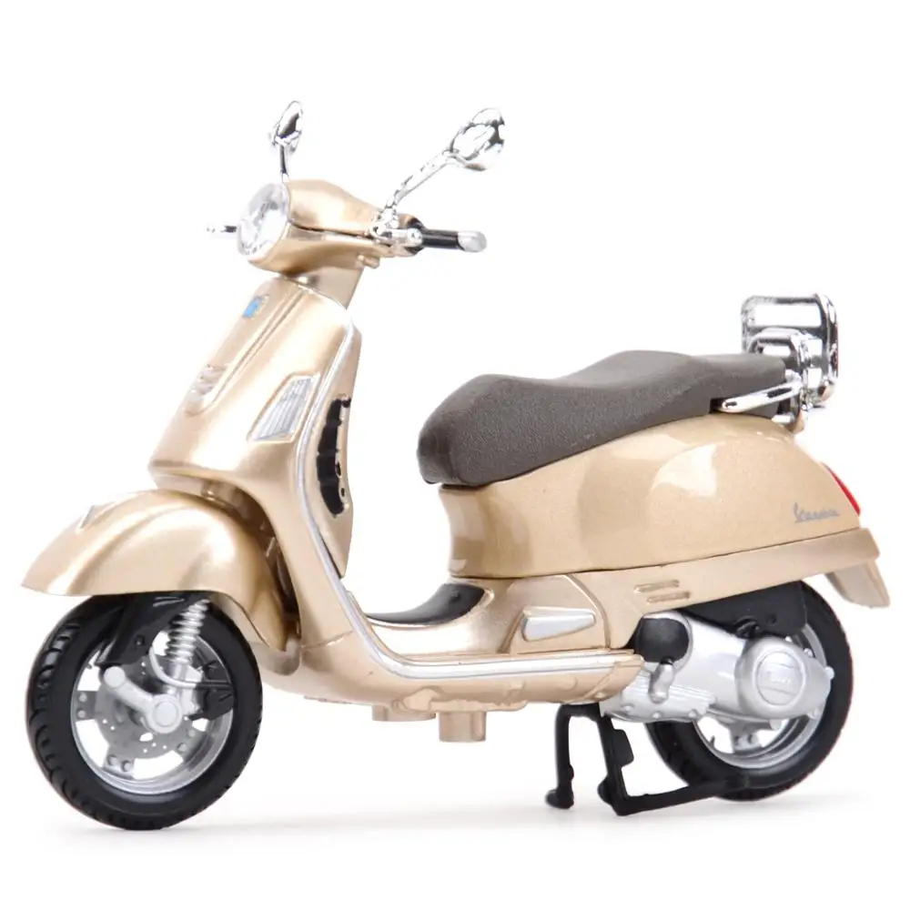 1968 Vespa Die-Cast Motorcycle Model 7 1968 Vespa Die-Cast Motorcycle Model - Image 7