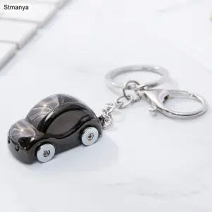 Beetle-Shaped Zinc Alloy Keychain in Vibrant Colors 19 HTB1s8l9KeOSBuNjy0Fdq6zDnVXaa