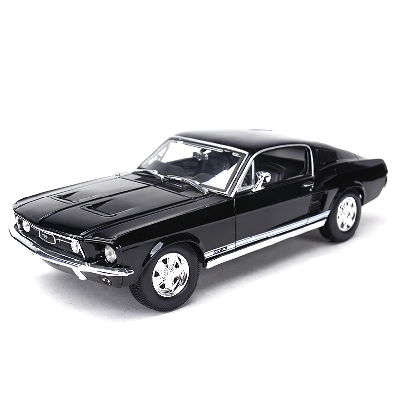 1967 Ford Mustang GTA Die-Cast Model 1:18 Scale 1 1967 Ford Mustang GTA Die-Cast Model 1:18 Scale