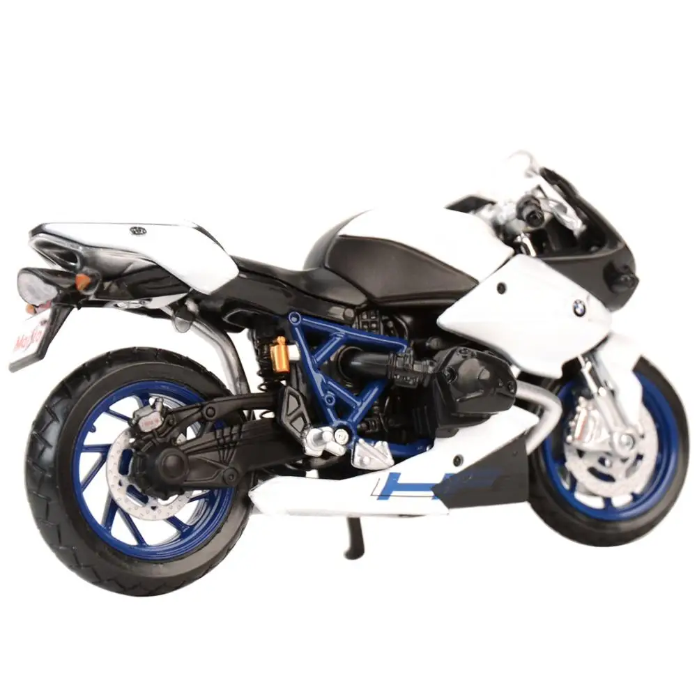 Maisto BMW HP2 Sport 1:18 Die-Cast Model 3 Maisto BMW HP2 Sport 1:18 Die-Cast Model - Image 3