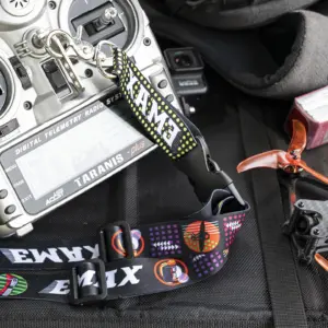 Vibrant EMAX FPV Drone Neck Strap Set 7 Hf428e8d98d9a4d98b5f6fe77430a8851U