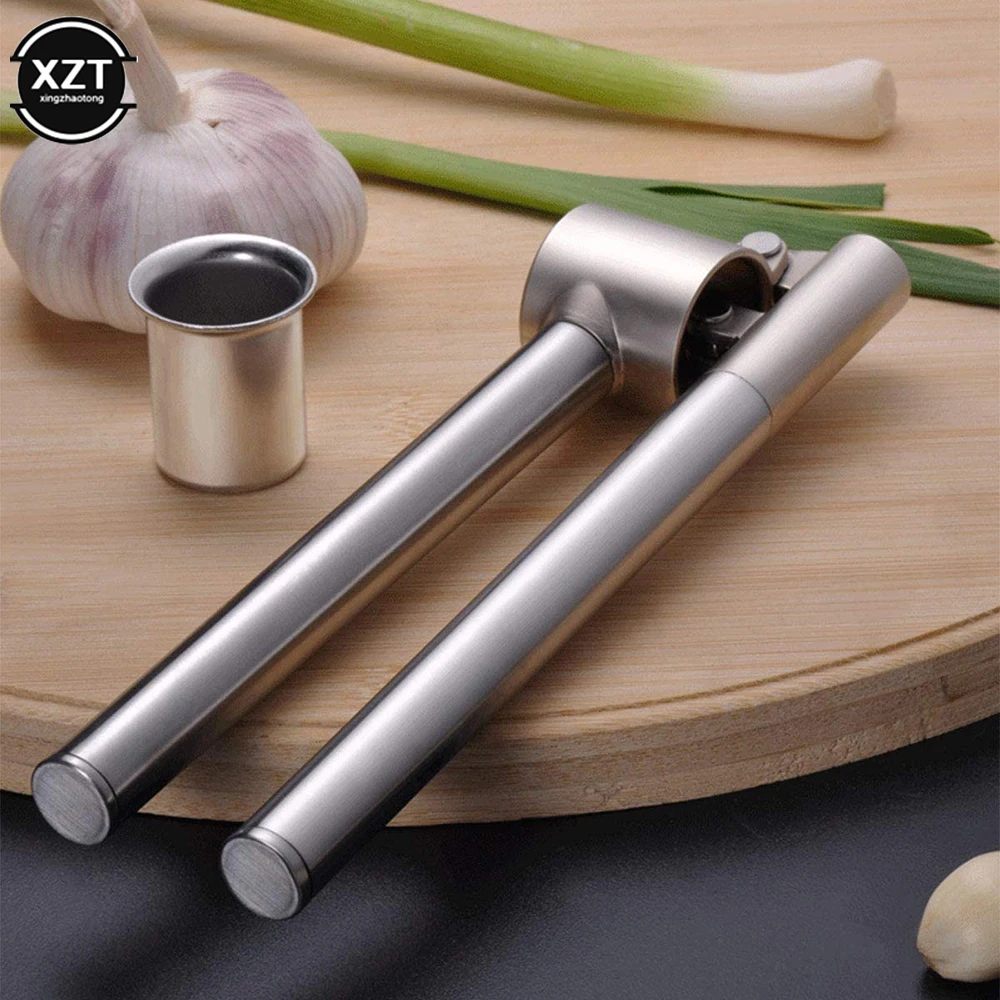 Stainless Steel Garlic Press with Peeler 5 Stainless Steel Garlic Press with Peeler - Image 5
