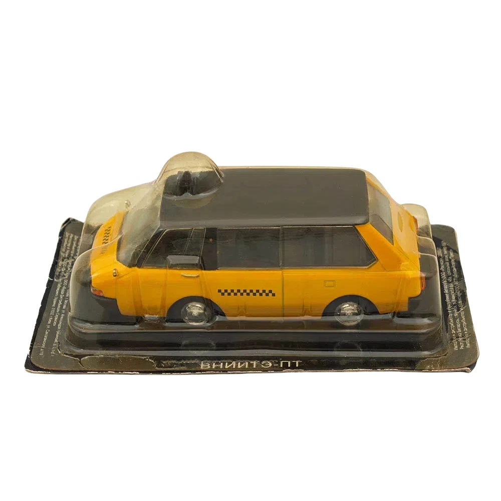 Vintage Russian Taxi Model 1:43 Scale 2 Vintage Russian Taxi Model 1:43 Scale - Image 2