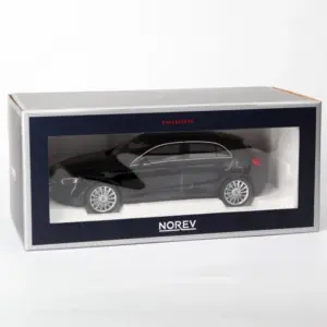 Mercedes-Benz GLA 1:18 Scale Model Displaypiece 5 S00ef3b4cfd25450a95718a51461658f4T