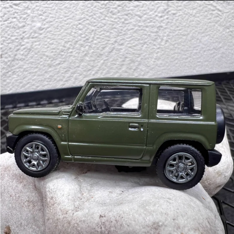 Diecast Suzuki Jimny 1:64 Scale Model 3 Diecast Suzuki Jimny 1:64 Scale Model - Image 3