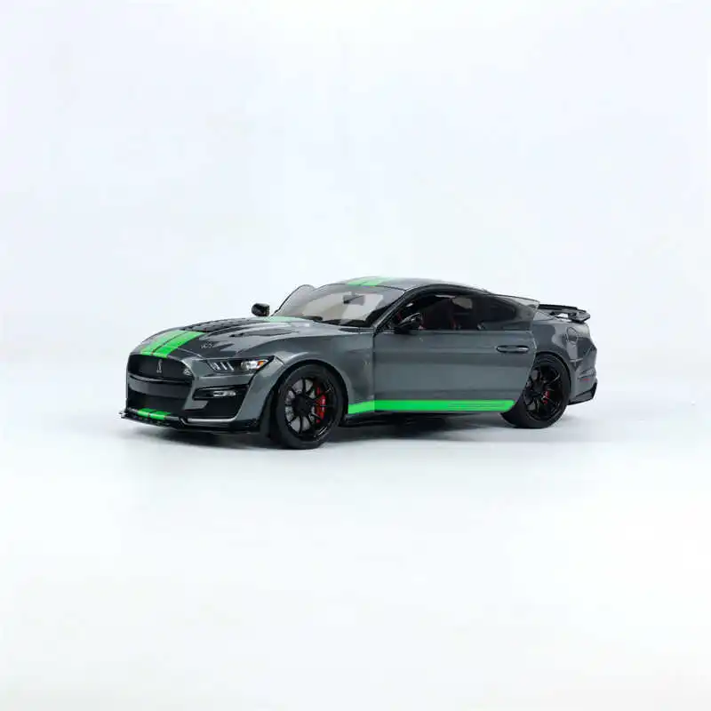 Ford GT500 1:18 Scale Diecast Model 2 Ford GT500 1:18 Scale Diecast Model - Image 2