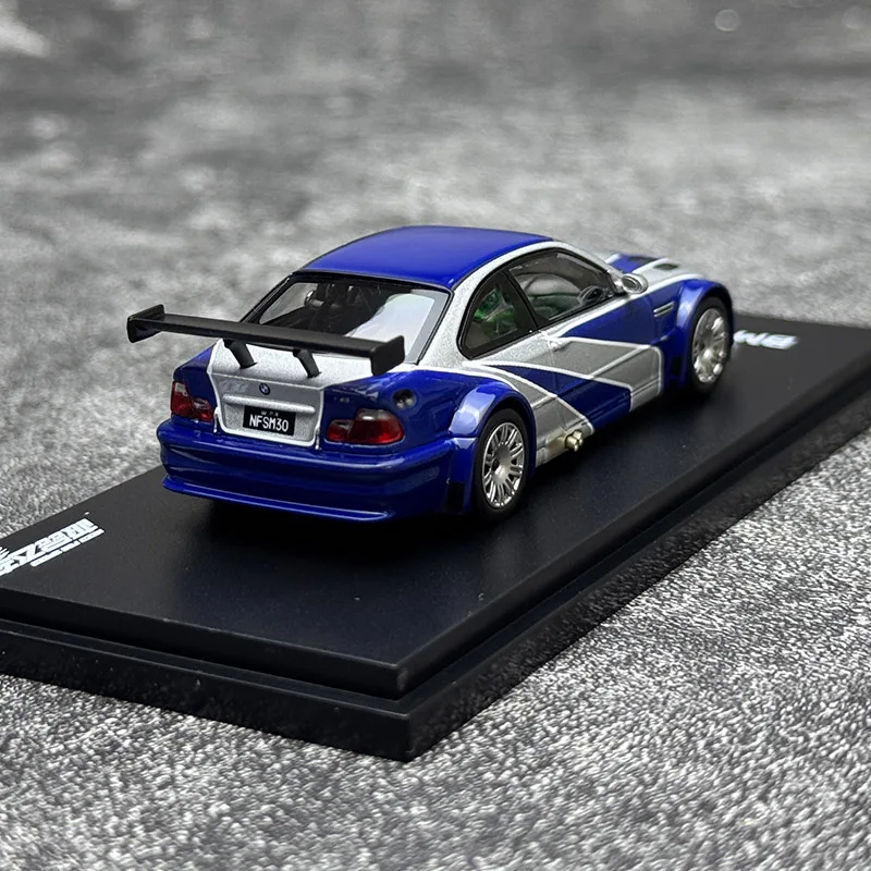 Blue BMW M3 GTR E46 Diecast Model Car 1:64 3 Blue BMW M3 GTR E46 Diecast Model Car 1:64 - Image 3