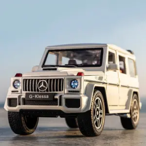 1:24 Alloy G63 Die-Cast Model with Lights 9 S04b831e9be184a28b02f22226eda6ba8F