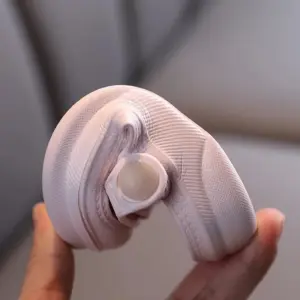 S04da56a19352420cb25f1f32accb71cdC